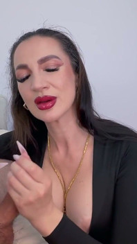 La obra maestra provoca, paja en primer plano y orgasmo arruinado