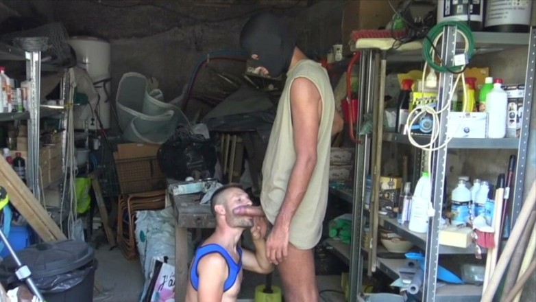 USED BAREBACK BY PORNSTARS HUGE COCK: Французька повія відтрахана badboy без презерватива
