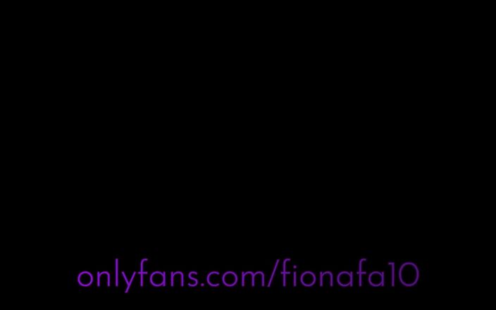 Flight Attendant Fiona: Pozdrawiam z Tampy