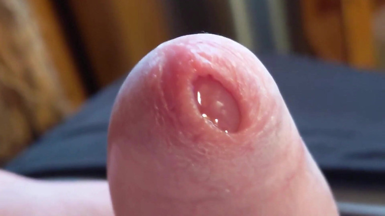 uncutcollegeguy: Photos extrêmes en gros plan et un jeu doux avec...