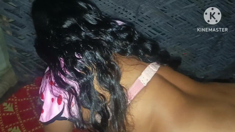 Savita5343: Desi bhabhi ošukaná zezadu devarem