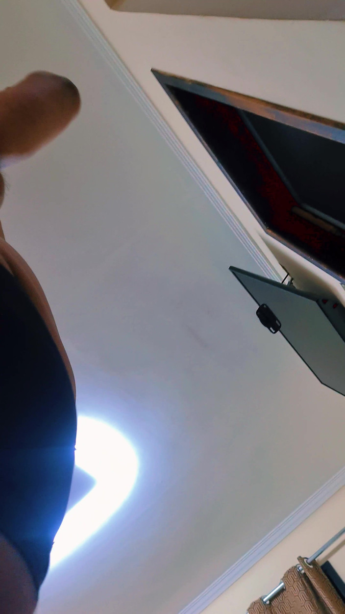 Punchbagplz: (pov) Captain Dominator vs jij (rollenspel actie)