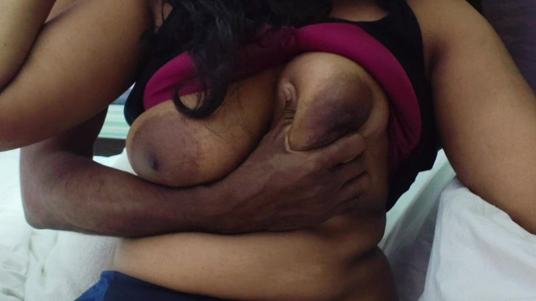 Aurorah: Heißes indisches paar, romantisches video - möpse quetschen, nippelspiel