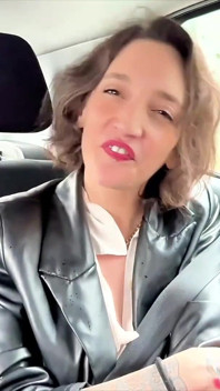 Lena, Krásná brunetka, Miluje velký penis