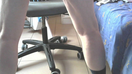 lopepassif: Menggunakan dildo