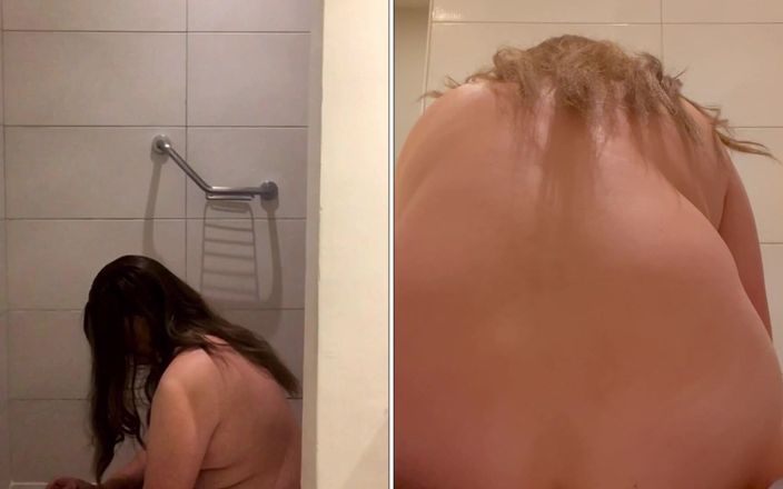 Sissy Paige: Banci bugil lagi asik ngentot dildo sambil pakai sepatu hak...