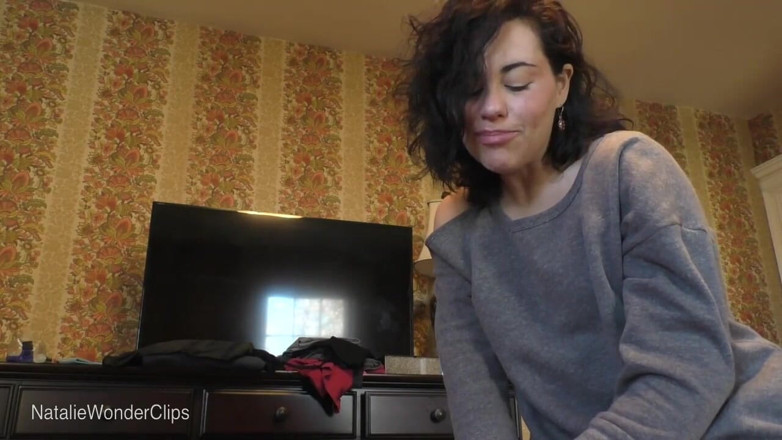 Natalie Wonder: Plus c’est plus gros, c’est mieux - je baise ton énorme bite...