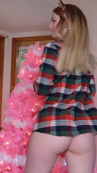 Dia Tiada Di Rumah untuk Krismas