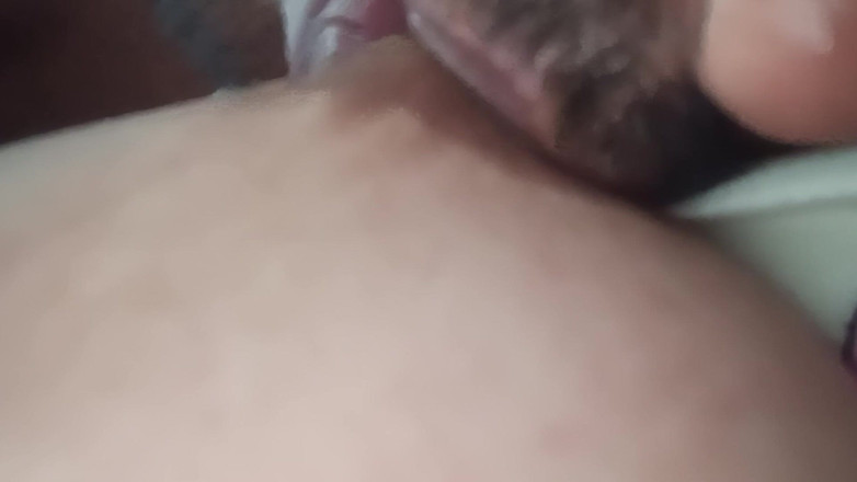 Catchybusty: Vreau sex excitat Nu spune nimănui, fratelui vitreg
