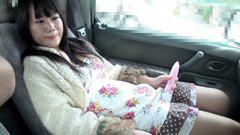 Japan Lust: Ragazzina giapponese con tette piccole ingoia sperma e si fa...