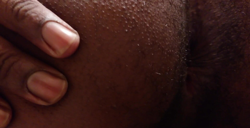 Hallelujah Johnson: Solo s velkým zadem zblízka