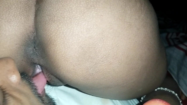 hotsimran70: バービのマンコ舐めフルムービー