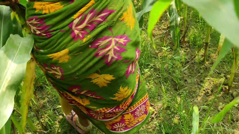 Dogrupali69: Na zewnątrz mój Gorący Młody Bhabhi i ja