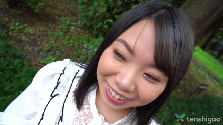 Tenshigao: Kaede morimoto è così divertente che accetta di indossare un costume...