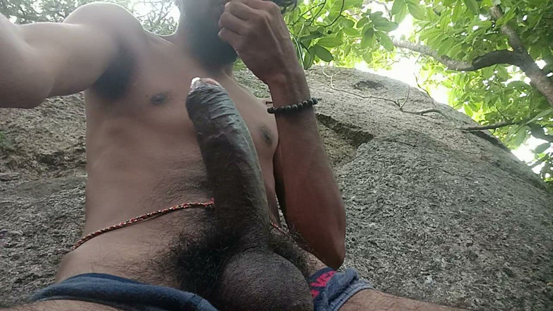 AURA THINGS: Hot Boy Masterbate in the Deep Morning