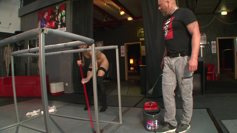 Absolute BDSM: German teen - BDSM Piss in mount