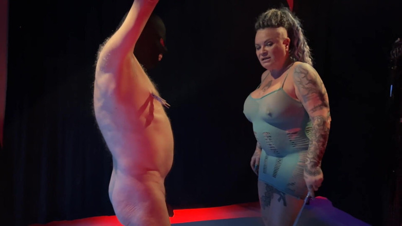 Domina Dark: Nordic Mistress' CBT