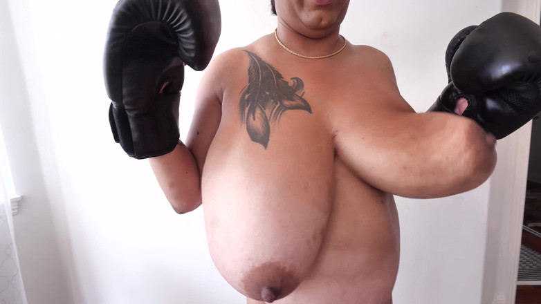 Stephanie Roberts: Danni把她的奶子弄掉 第2部分