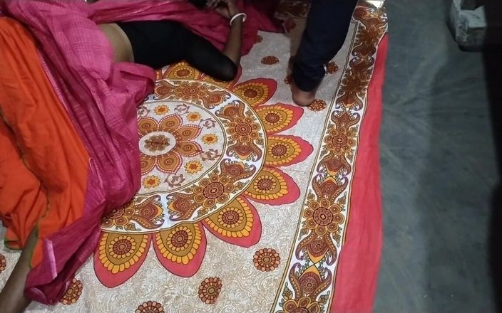 Hot Sex Bhabi: sesso con moglie di casa