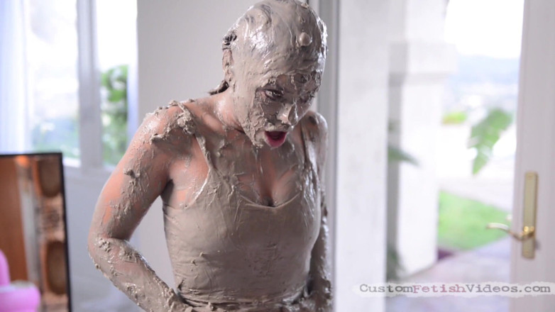 Anatomik Media: Adriana Chechik Sexuální Mudbath