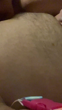 Hei, Grăsuțe! Pot Să-ți Fac Asta Și Cu Burta Ta Moale, Zveltă Și Sexy? Vă Rugăm Să Formați O Coadă Ordonată!