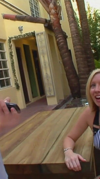 Lucky dude bangs sensational blonde teen after pickup