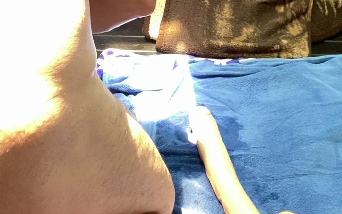 Dozen summer 3: High Heels and a Dildo!