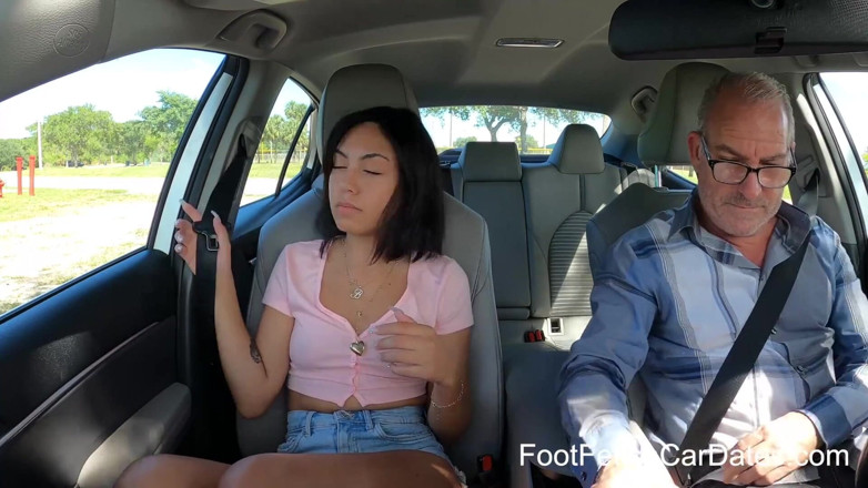 Feet On Demand: Dövmeler ve ayak ibadeti - bianca