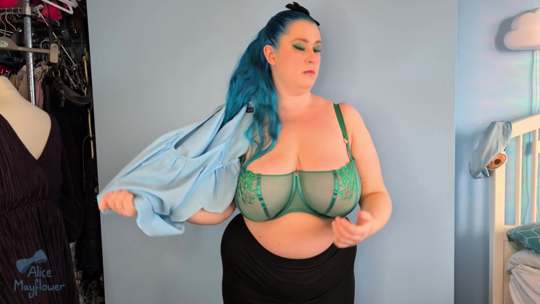 Alice_Mayflower_Scottish: Office Slut Gets Caught - Solo Girl