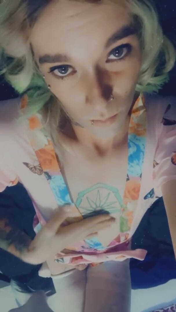 CarmenMelatonin: Kimono Kiss yang cantik