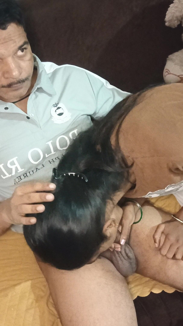 Truefuker: Desi Bhabhi Is Sucking the Penis and Enjoying It Too