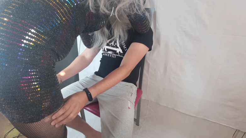 Viktoria_sekret: 핫한 금발의 놀이기구와 오르가즘