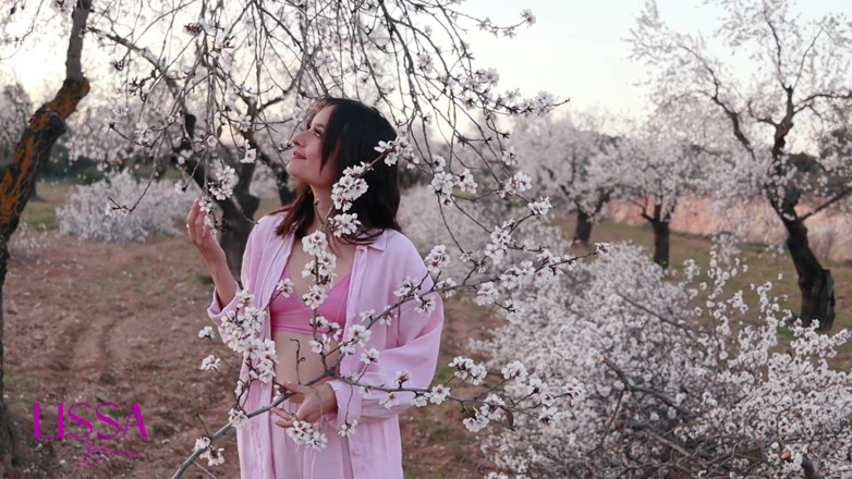 Lissa Brown: Ziua Îndrăgostiților fericită și iubitoare