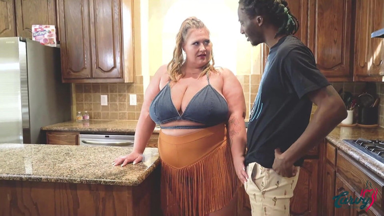 CurvyCulturexxx: Veronica Jasmine Mrblvckrose ile işi bitiriyor