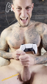 Ps5 Is Bored so I Decided to Play with My Big Cock