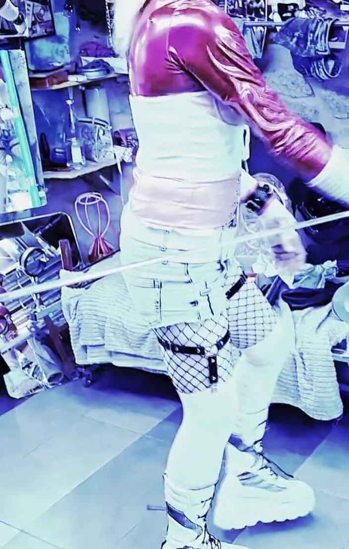 Mitchel Johnson: Malý