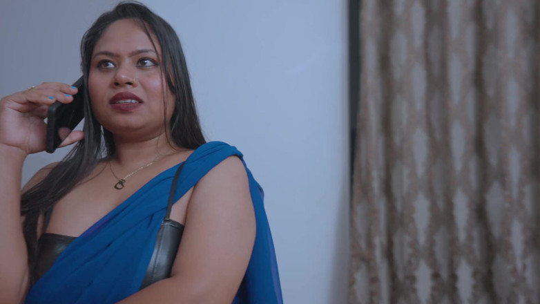 Next short: Індійська гаряча красива дівчина дезі для сарі запрошує хлопця на хардкорний секс– чистий звук на хінді