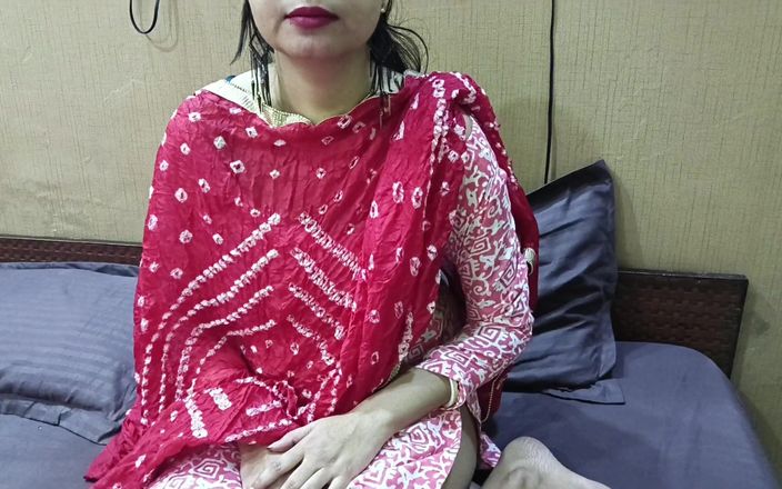 Saarabhabhi6: 继父想要操他的年轻继女 - 印度语下流话中的完整重口味