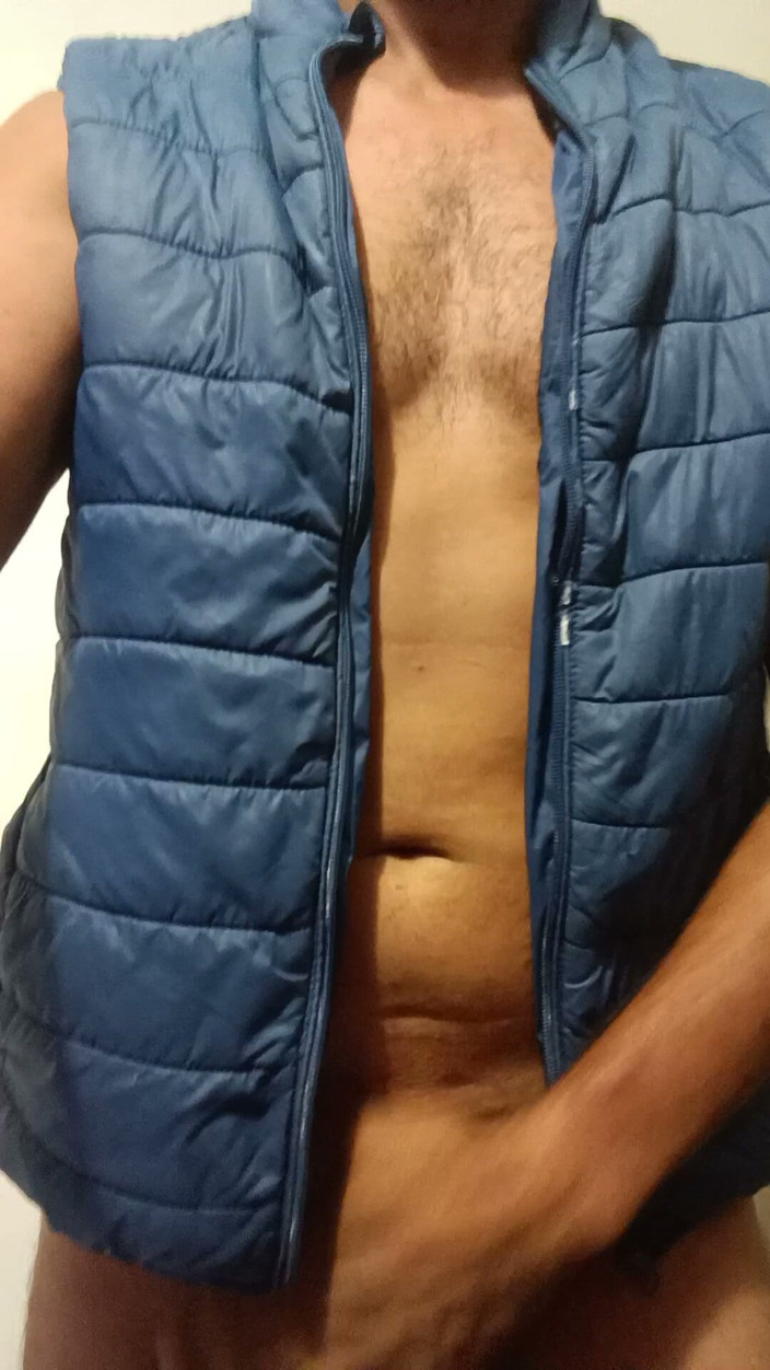 Boy top Amador: I Was Really Horny and Recorded Everything for My Followers.
