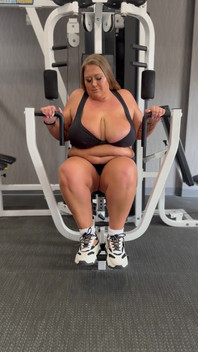 Blonde BBW MILF