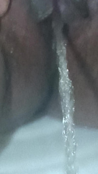 Desi Neha Bhabhi Pissing Close up Shot