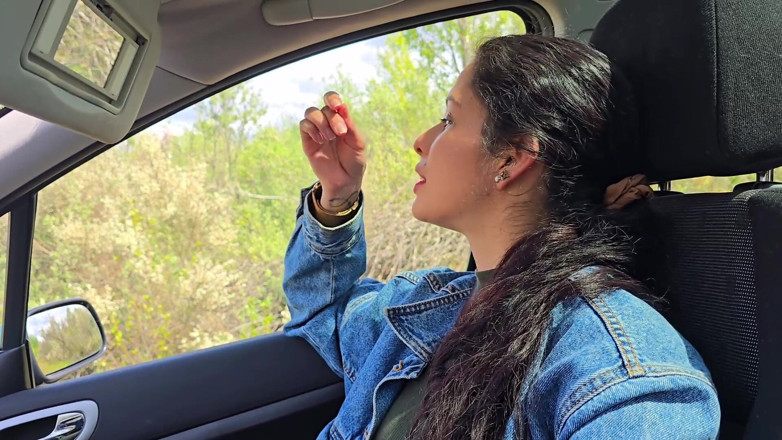 Passionsecret07: Fudendo linda morena em troca de levá-la no meu carro...