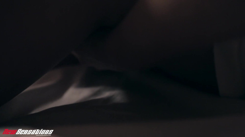 New Sensations: La soumission d’Emma Marx n° 1