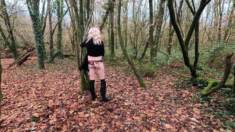 The Midnight Minx: Impegnato freddo lieto fine