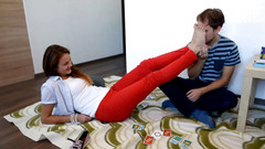 Czech Soles - foot fetish content: Volnější karetní hra musí cítit nohy Megan