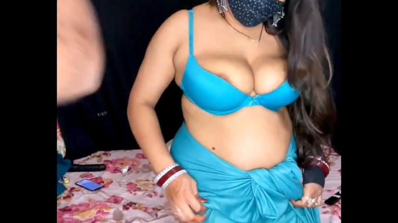 Sakina_Banu: Desi indyjski Bhabhi powiedział, abym był twoją suką i pieprzyć...