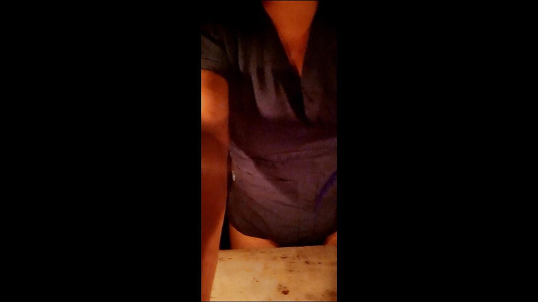 Martin13: Tôi làm phim khiêu dâm trong ngôi nhà bị ám ảnh của...