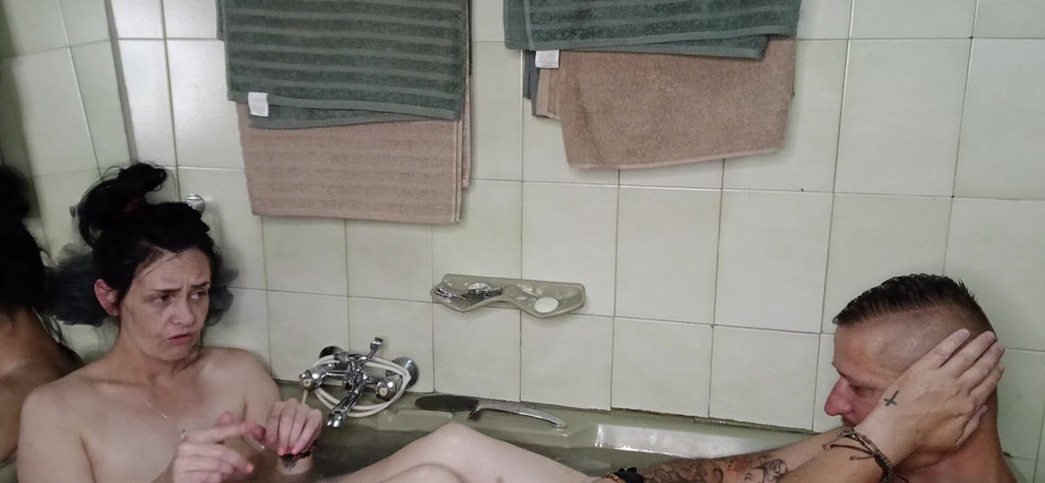 Bigjoefuckalott: 浴室