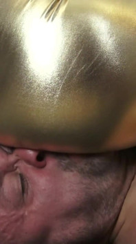 Shiny Leggings Facesitting