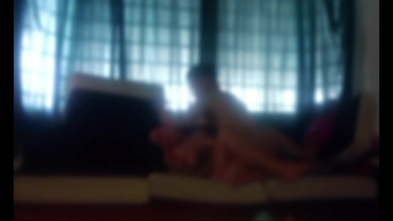 Aaron Sins: Istri Seksi Tetangga Memperlakukan